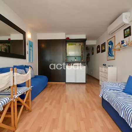 Apartment Elypalace 18-5 *
